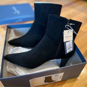 Universal Thread Frances Boots NIB